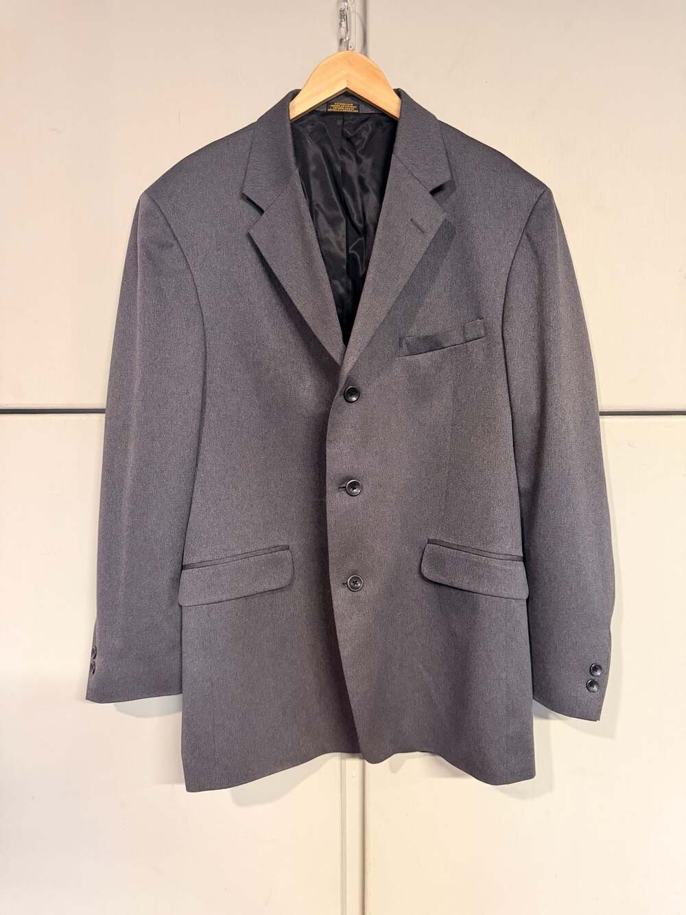 J. Ferrar Gray Microfiber Polyester Sport Coat Blazer Jacket Size Unknown
